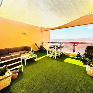 https://casa-la-guirra.in-canary-islands.com